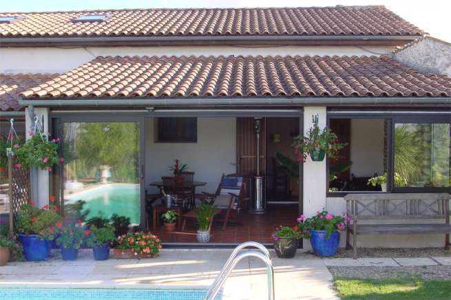 Ideal holiday gite accommodation in Charente Maritime